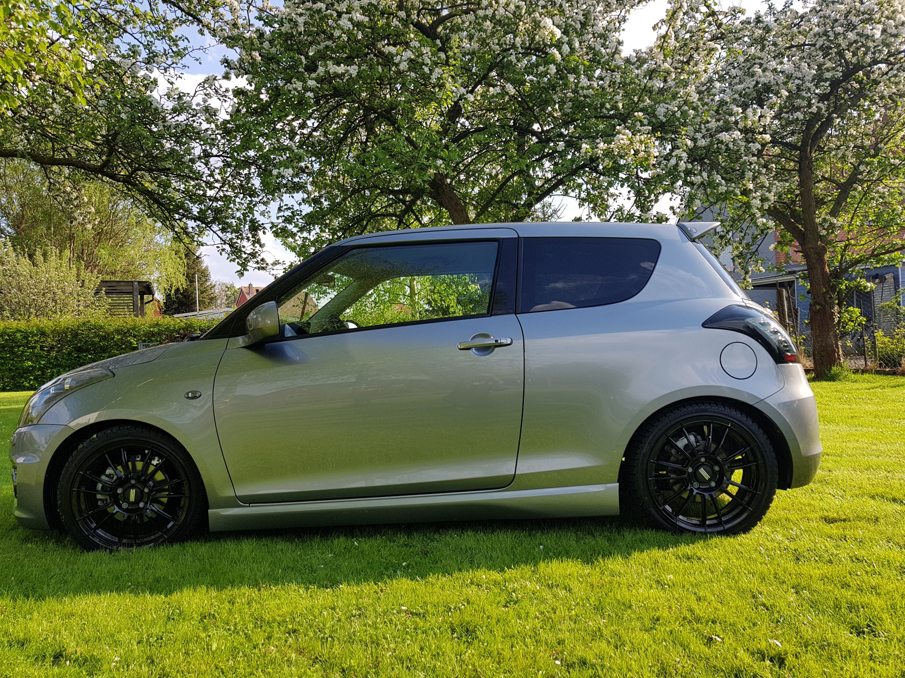 SSS
