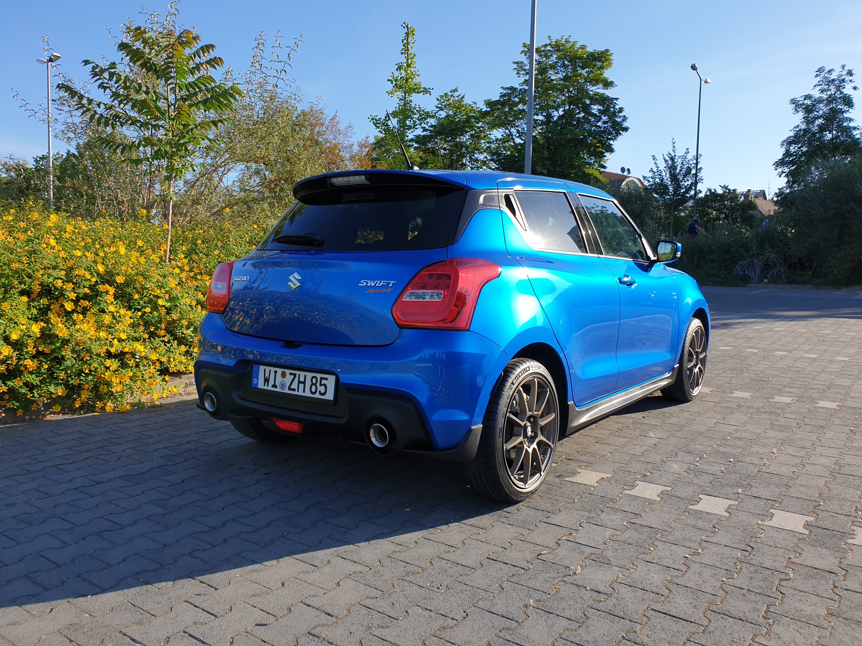 SSS Sparco Assetto Gara Bronz 7Jx17 195/45