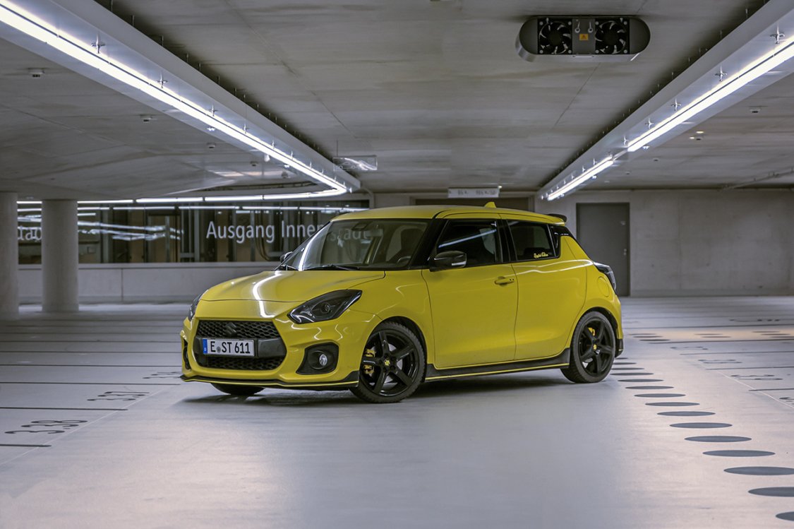 Champion Yellow