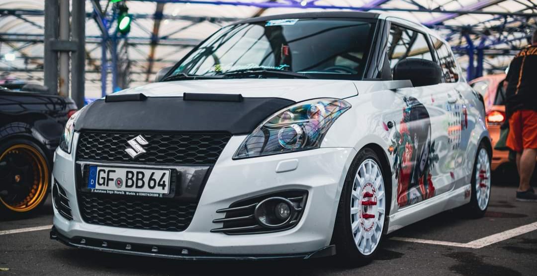 Tuning Emotion @ Night