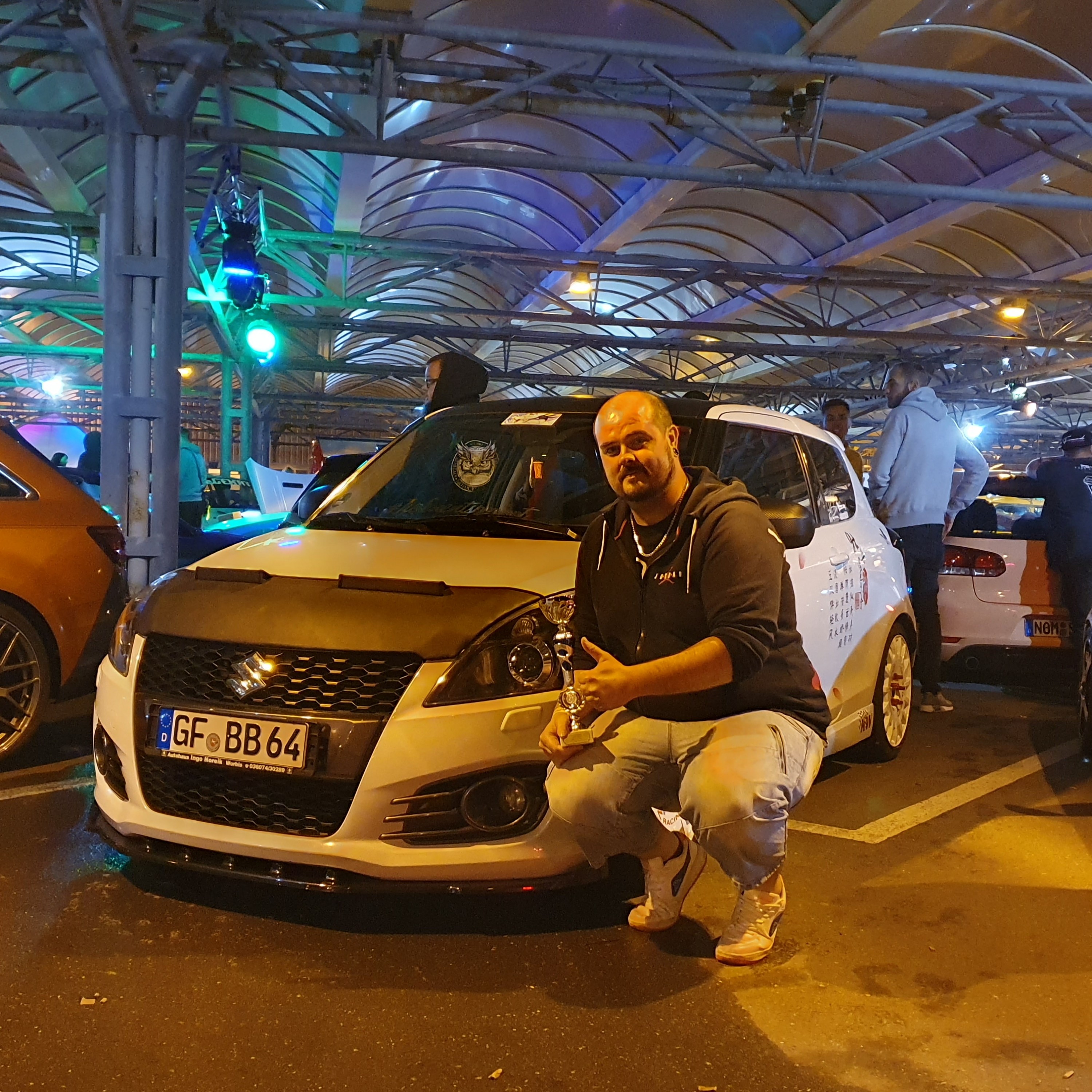 Tuning Emotion @ Night