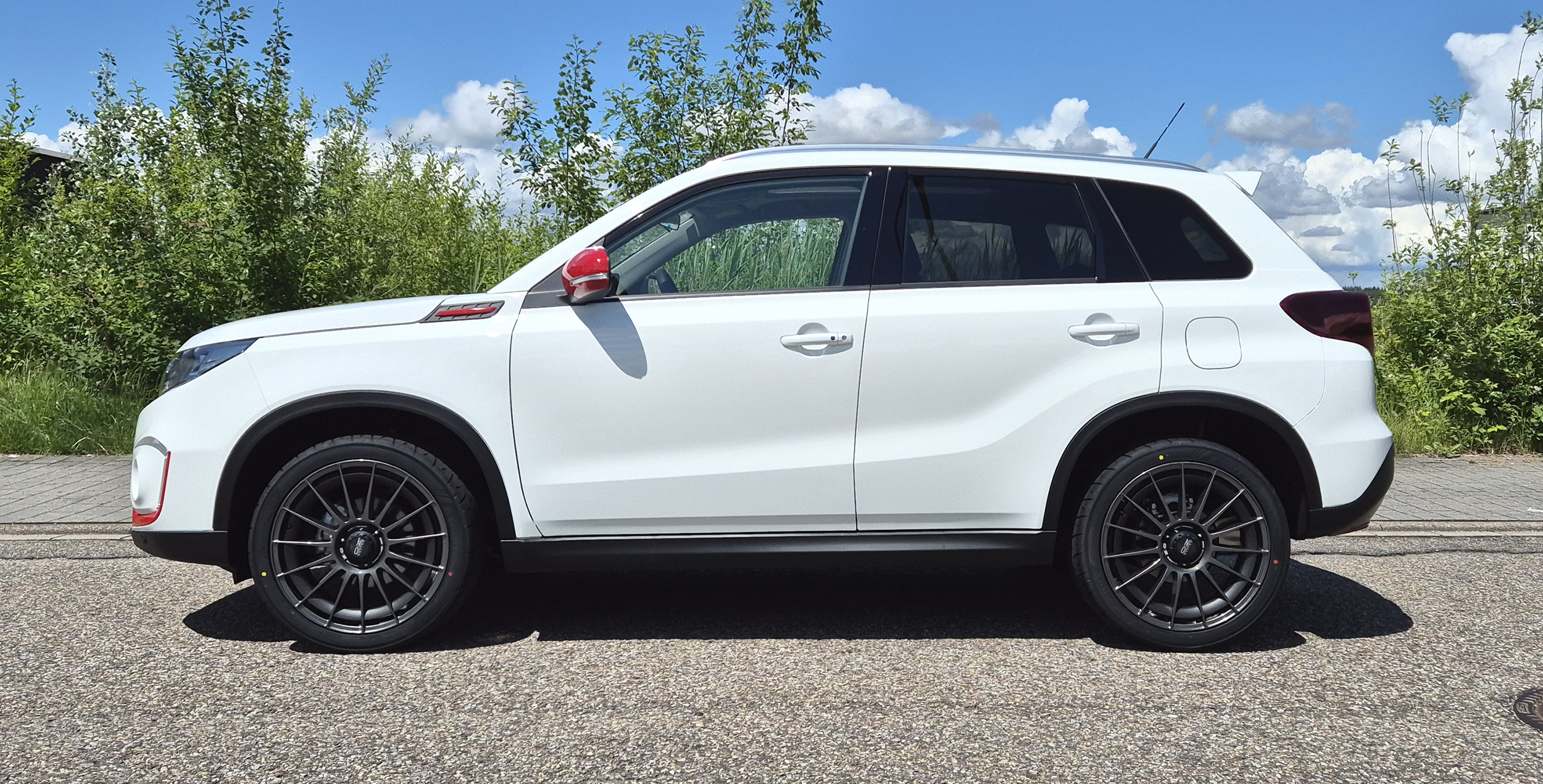 SUZUKI Vitara (2)