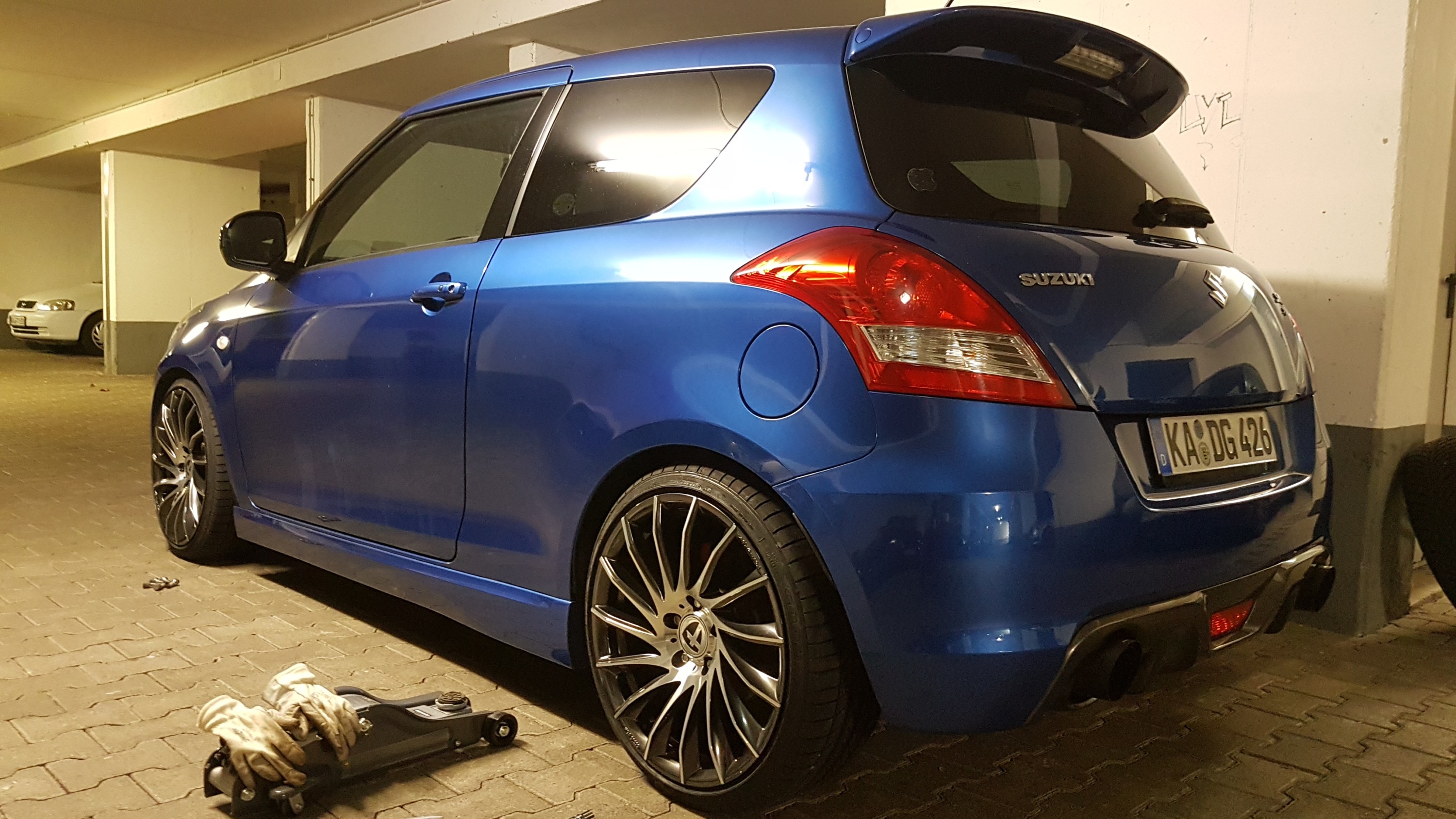 RAGAZZON ab Kat Carbon Blenden 8x18ET40