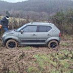 Ignis Allgrip auf dem Forstweg bei Nässe