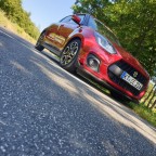 Suzuki Swift Sport mit Fahrwerk